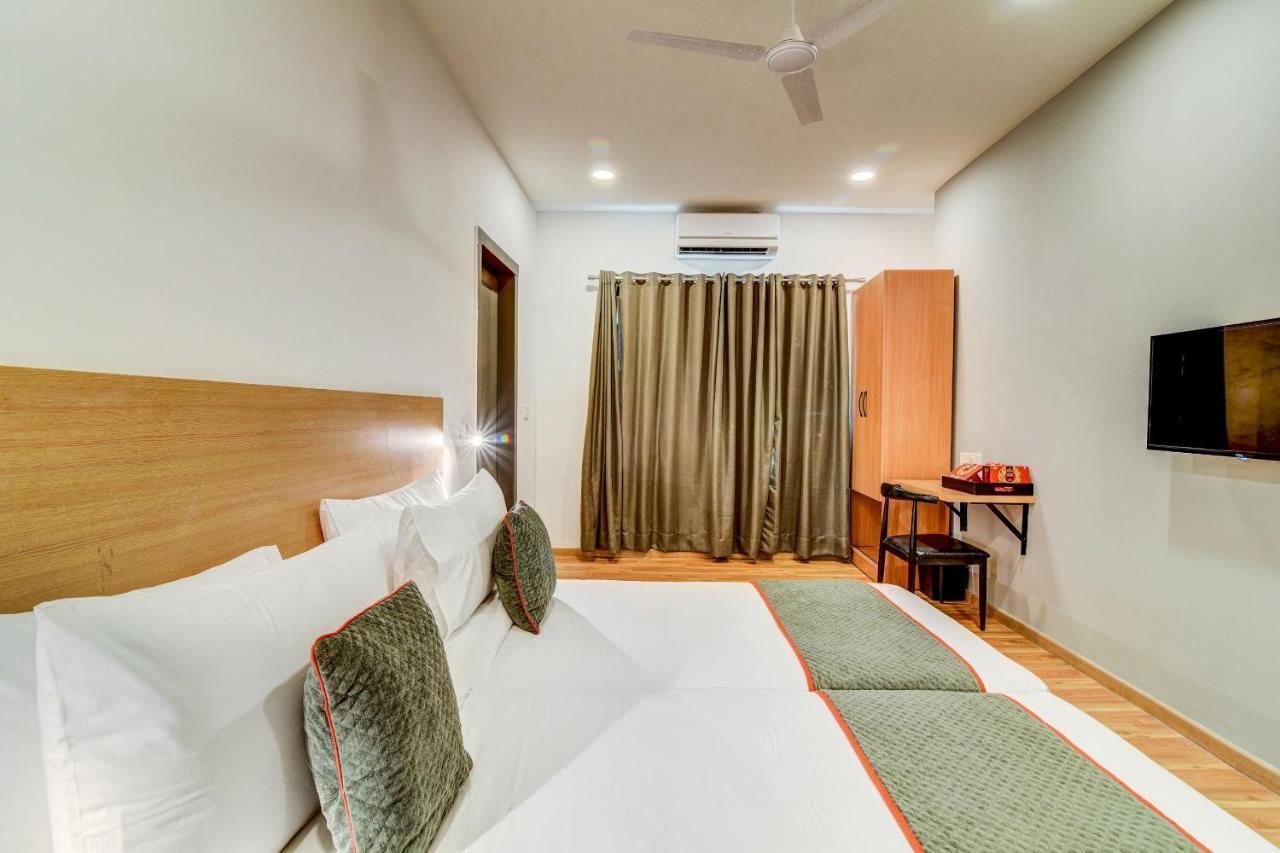 Hotel Oyo Townhouse 104 Koramangala Maharaja Signal Bengalúr Exteriér fotografie