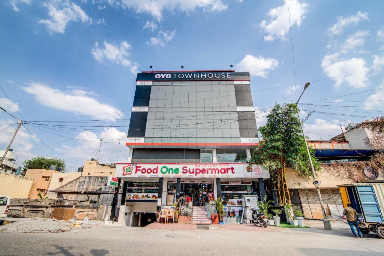 Hotel Oyo Townhouse 104 Koramangala Maharaja Signal Bengalúr Exteriér fotografie