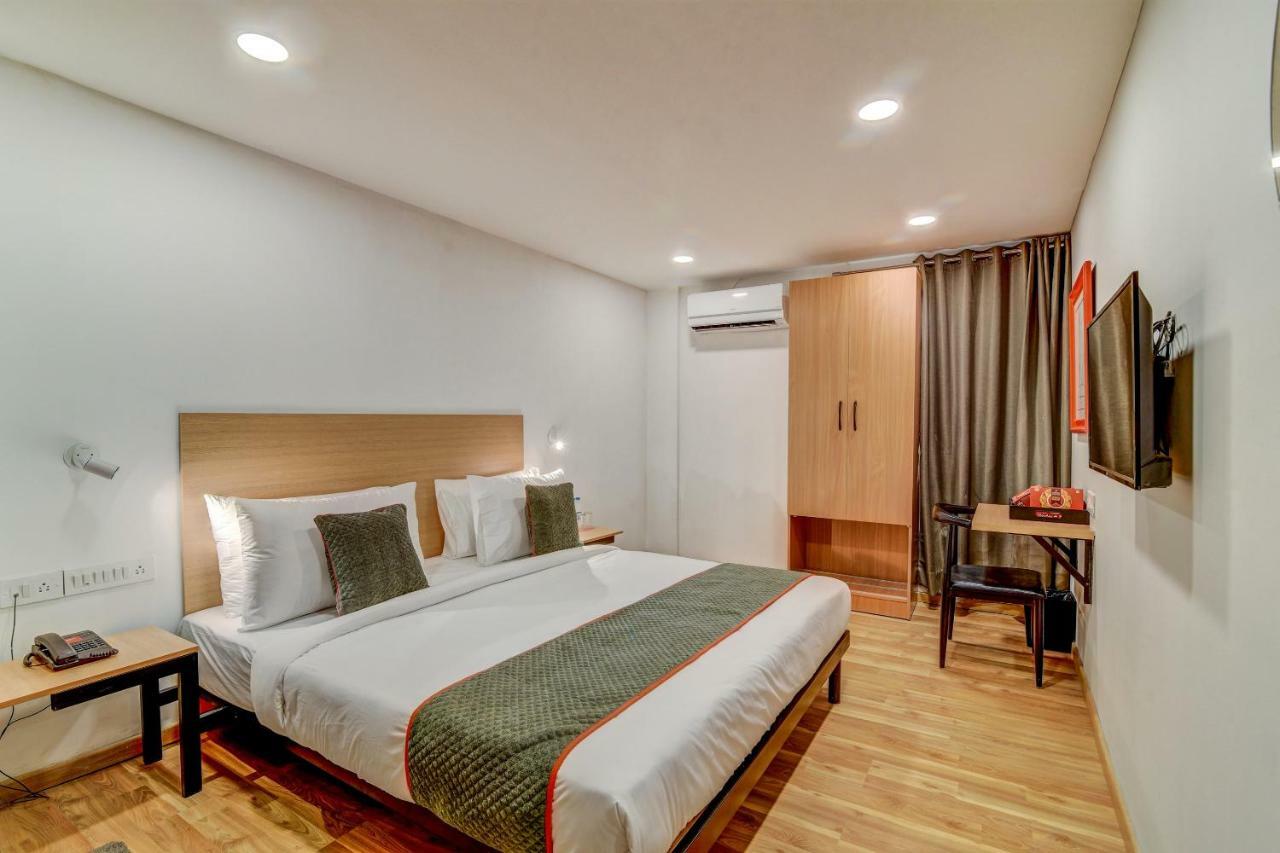 Hotel Oyo Townhouse 104 Koramangala Maharaja Signal Bengalúr Exteriér fotografie
